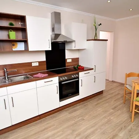 Pension / Ferienwohnungen Scheid Kestert Zimmer foto