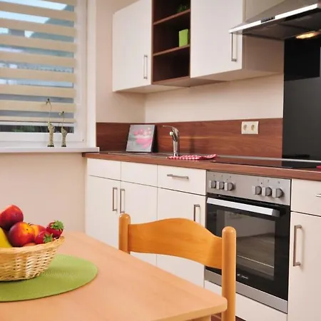 Pension / Ferienwohnungen Scheid Kestert Zimmer foto